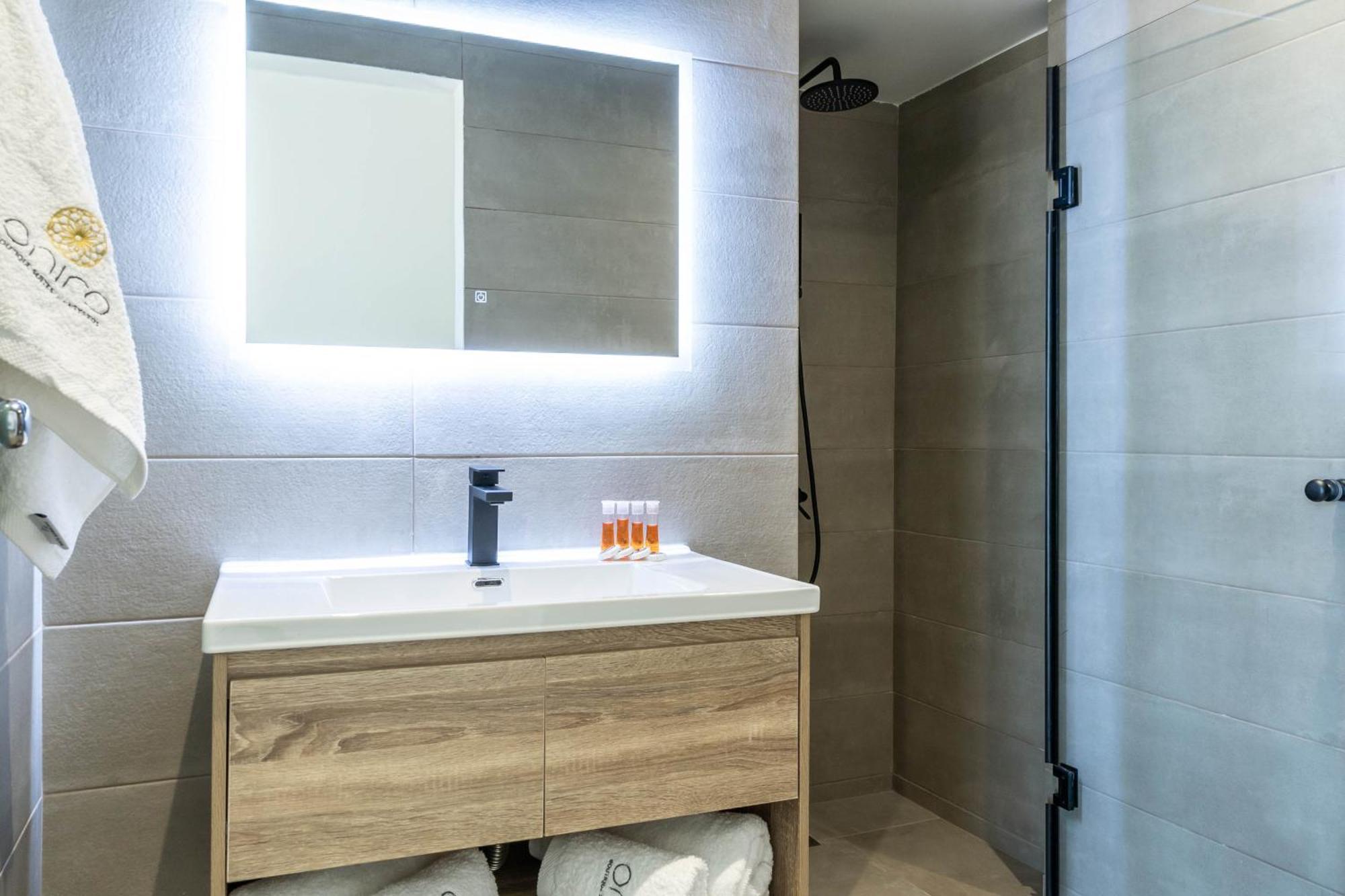 Nerea Boutique Suites Karystos Номер фото